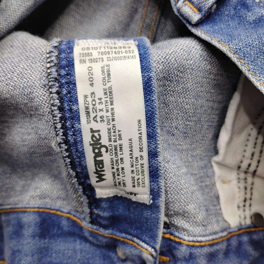 Wrangler Cowboy Cut Regular Fit Jeans Mens 36x34 Medium Wash Denim 1013MWZPW - Picture 3 of 8